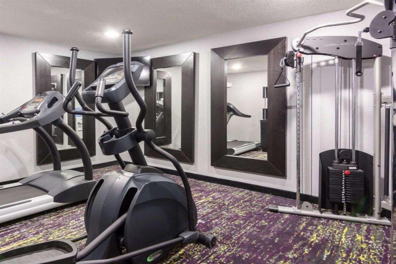 Quality Inn & Suites Ashland Near Kings Dominion Eksteriør bilde