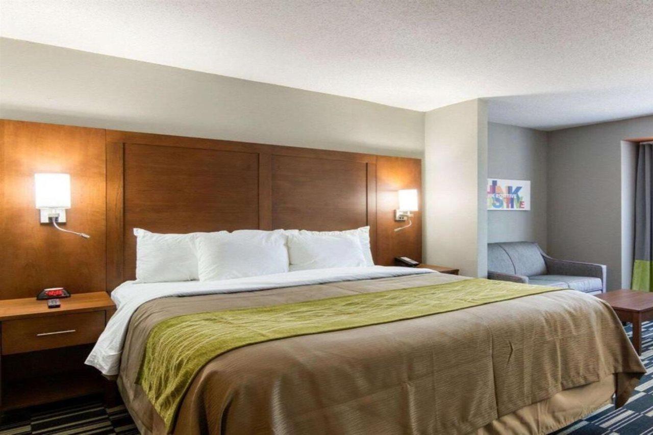 Quality Inn & Suites Ashland Near Kings Dominion Eksteriør bilde